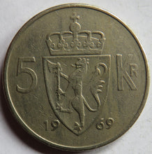 Load image into Gallery viewer, 1969 Norway 5 Kroner Coin
