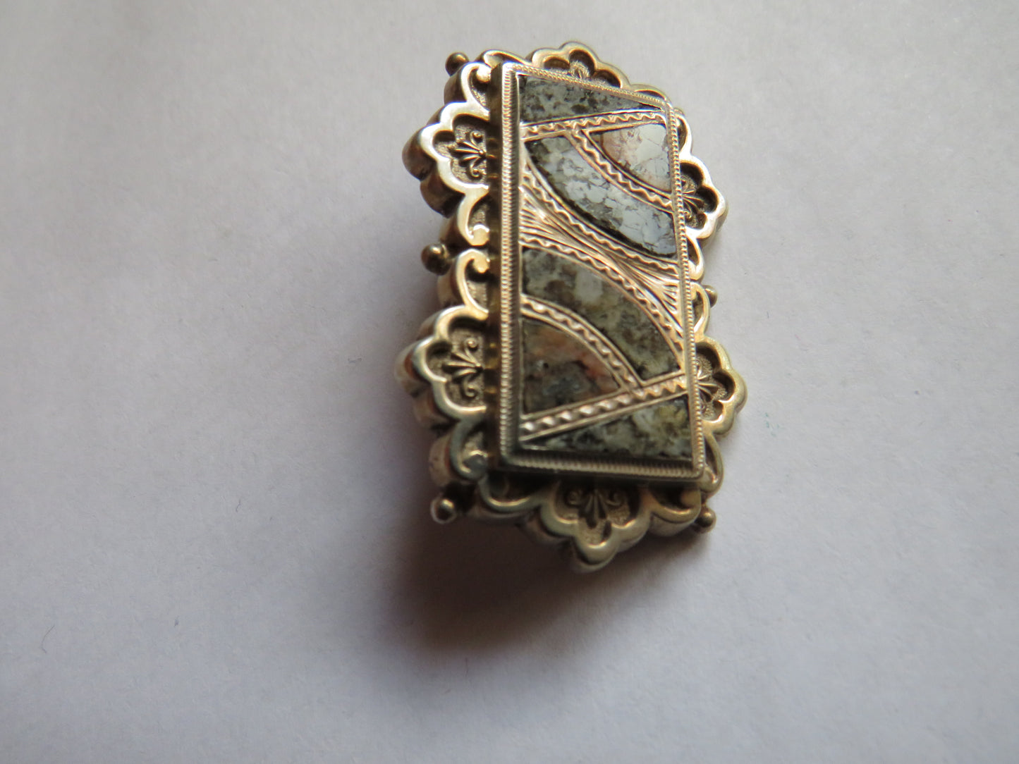 Antique Victorian Agate & Silver Ladies Brooch