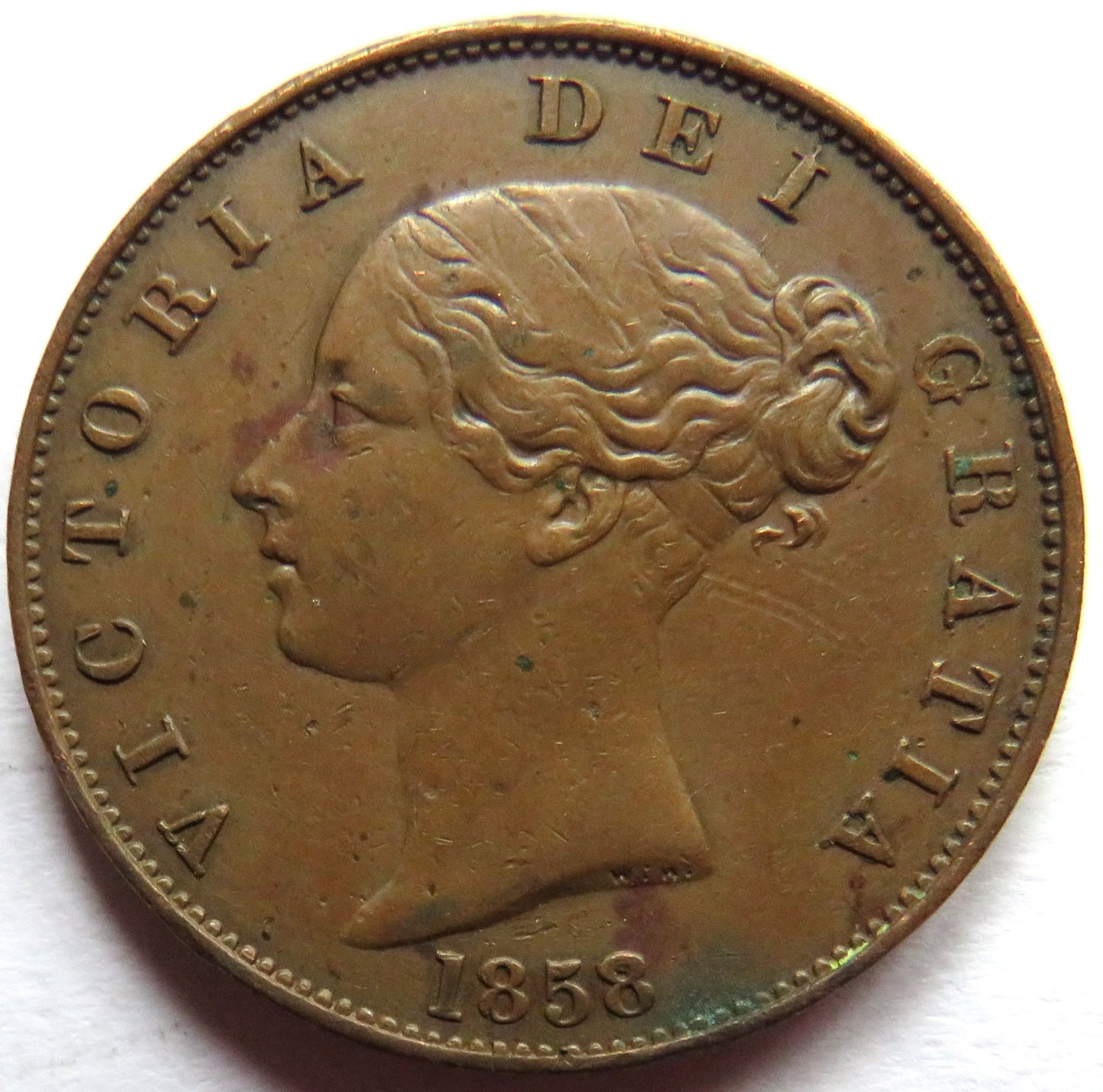 1858 Queen Victoria Young Head Halfpenny Coin - Great Britain