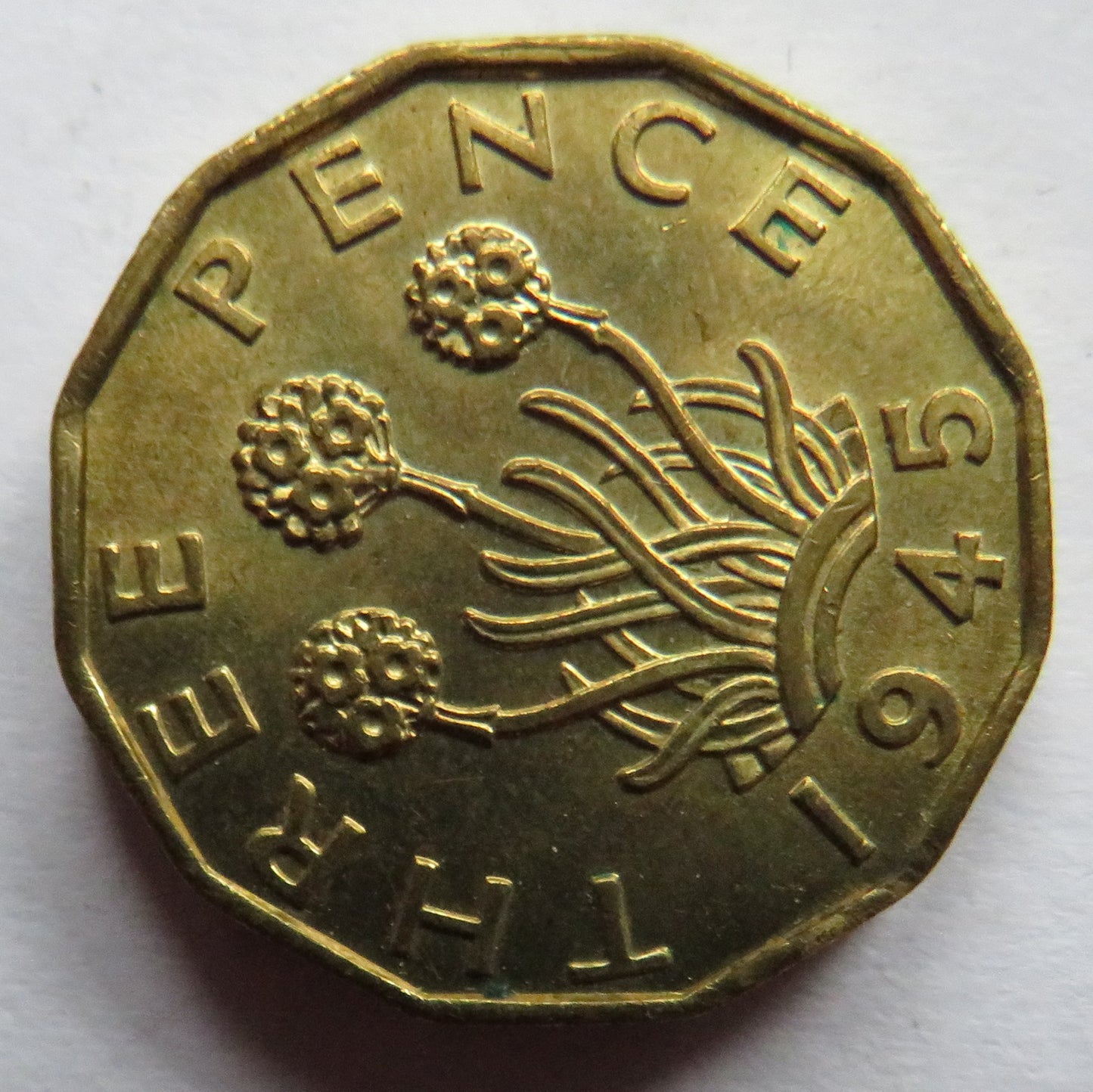 1945 King George VI Brass Threepence Coin In High Grade - Great Britain