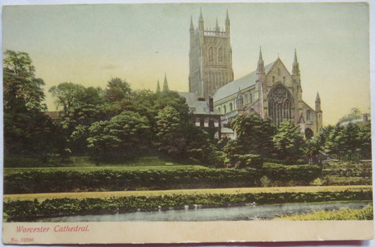 Vintage Postcard of Worcester Cathedral