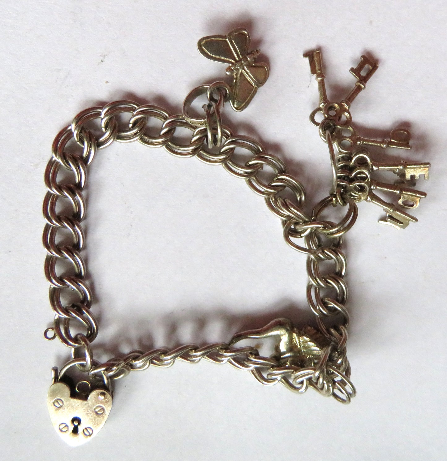 Vintage Ladies Sterling Silver Charm Bracelet With 3 Charms