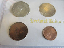 Load image into Gallery viewer, 1971 Decimal Coins of Isle of Man Coin Set
