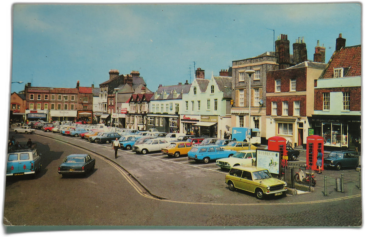 Vintage Postcard of Southwood Road, Eastoke, Hayling Island, Valentine & Sons image 1