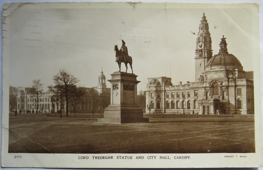 Vintage Postcard of Lord Tredegar Statue and City Hall Cardiff