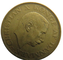 Load image into Gallery viewer, 1946 Denmark One Krone Coin
