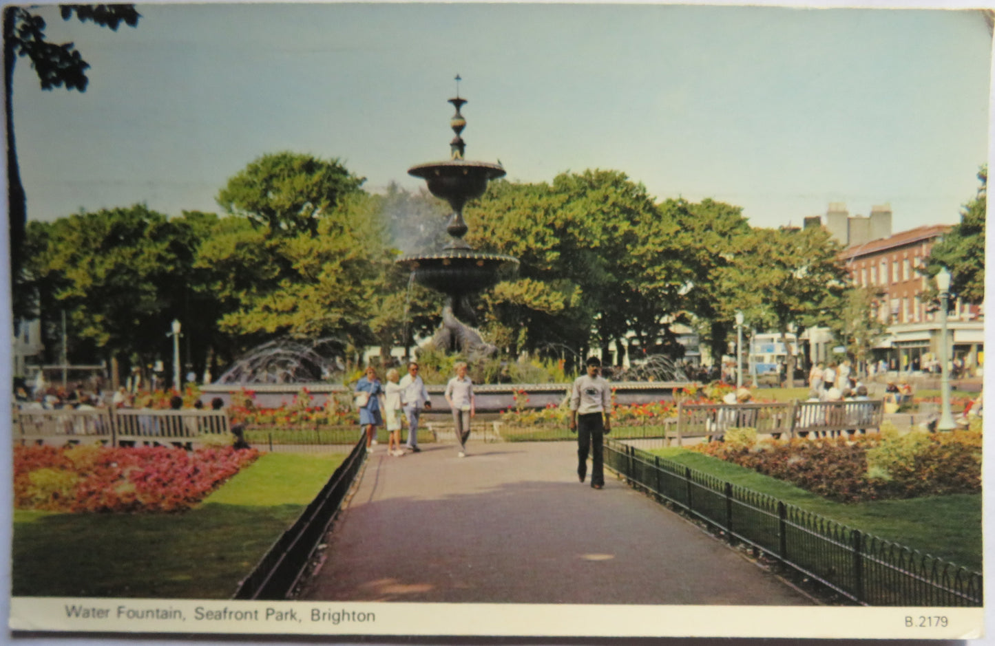 Vintage Postcard of Water Fountain, Seafront Park, Brighton