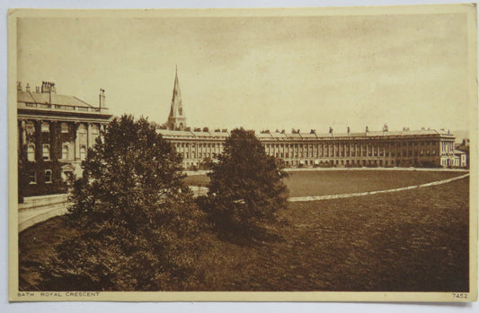 Vintage Postcard of Bath Royal Crescent