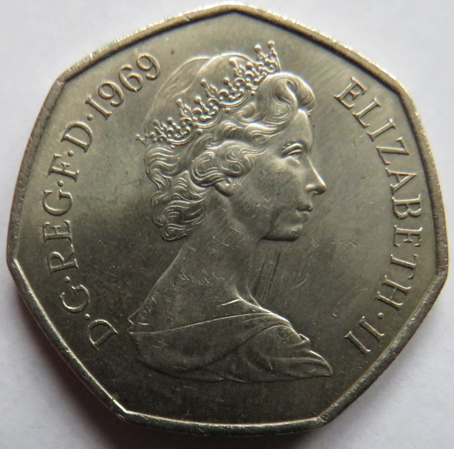 1969 Queen Elizabeth II 50p Fifty Pence Coin In Higher Grade - Great Britain