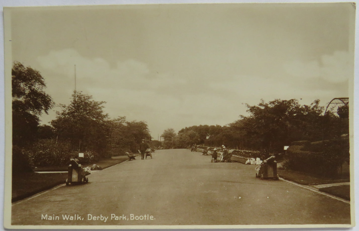 Vintage Postcard of Main Walk, Derby Park, Bootle