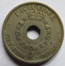 Load image into Gallery viewer, 1925 Norway One Krone Coin
