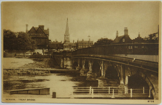 Vintage Postcard of Newark, Trent Bridge