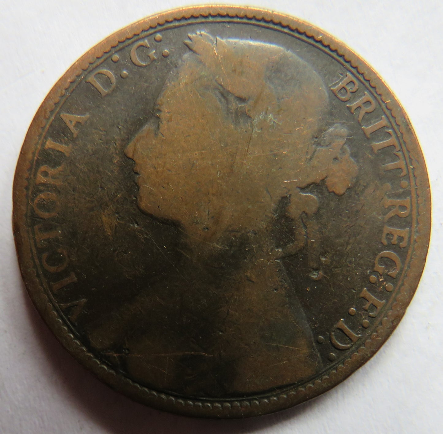 1877 Queen Victoria Bun Head One Penny Coin - Great Britain