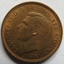 Load image into Gallery viewer, 1942 King George VI Halfpenny Coin In High Grade - Great Britain
