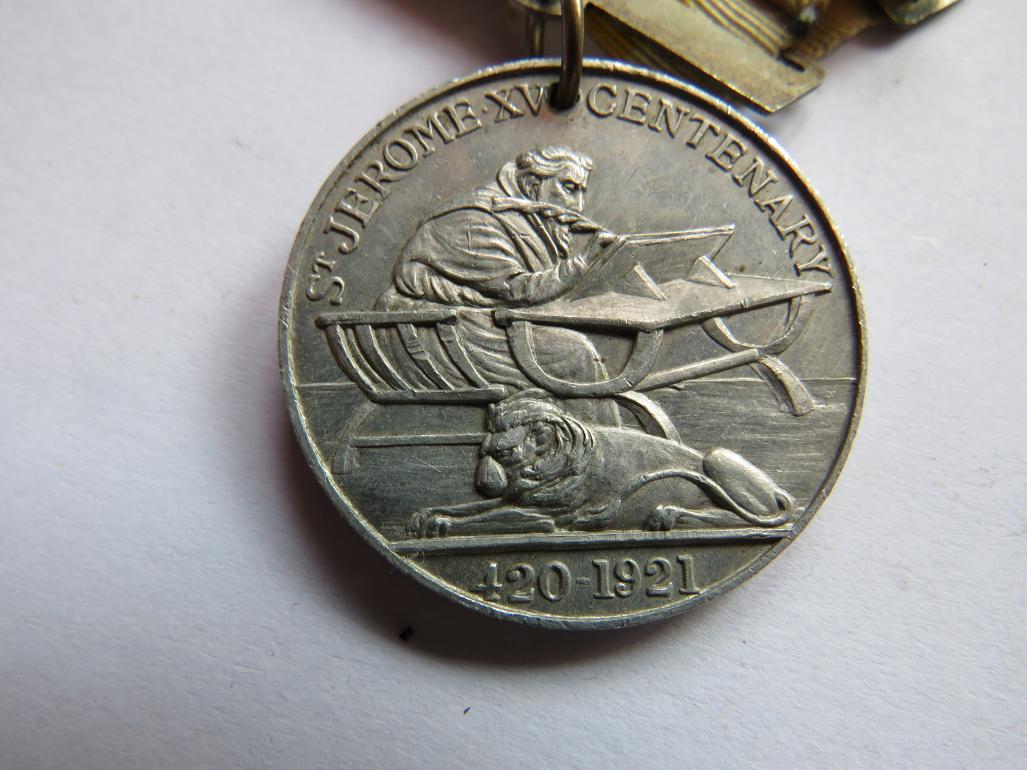 Catholic Bible Congress Cambridge Commemorative Medal St Jerome XV Centenary 420-1921