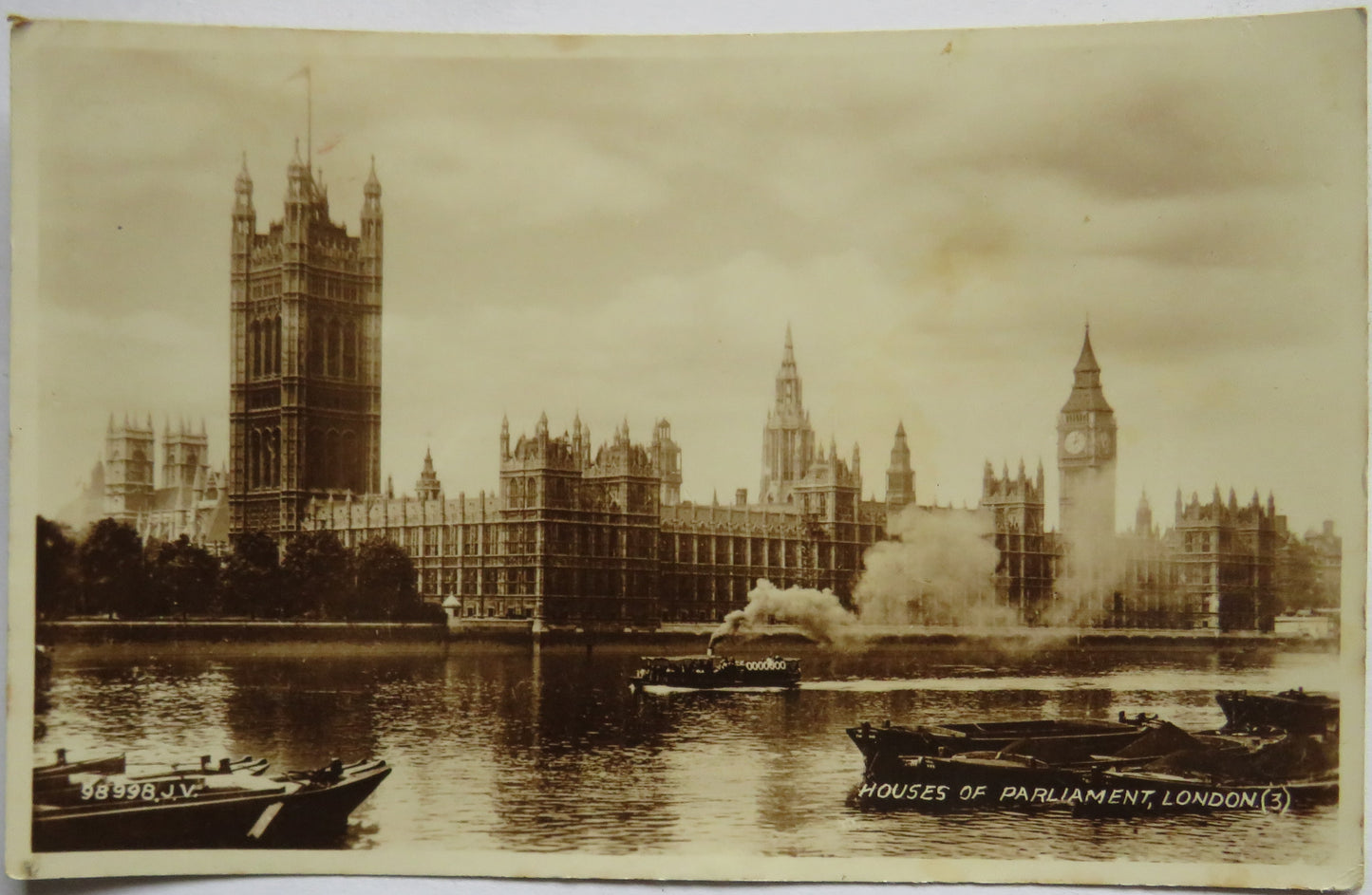 Vintage Postcard of Houses of Parliment, London, 1936
