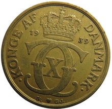 Load image into Gallery viewer, 1939 Denmark One Krone Coin
