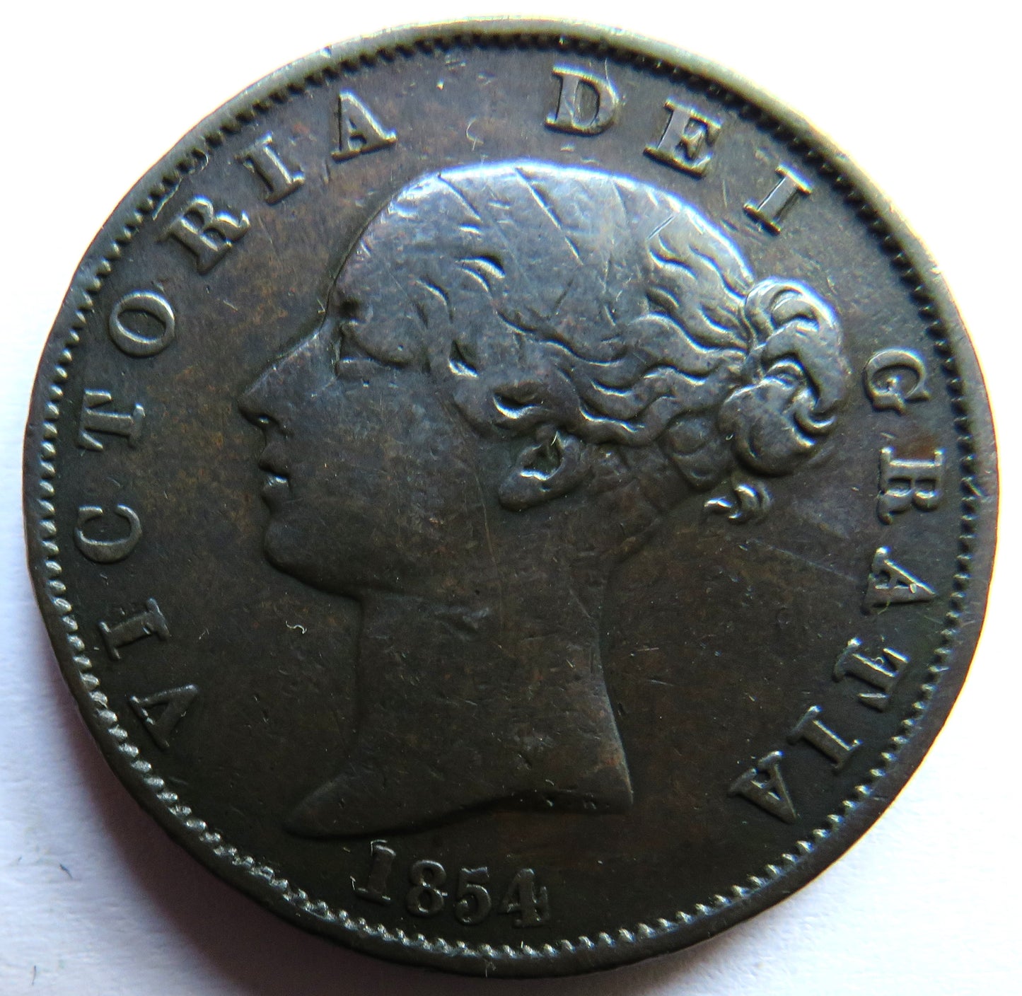1854 Queen Victoria Young Head Halfpenny Coin - Great Britain