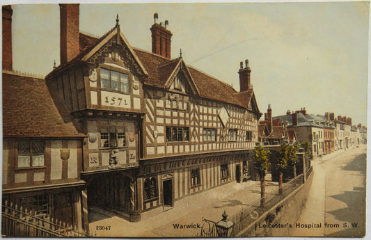 Vintage Postcard of Warwick, Leicester's Hospital from S. W