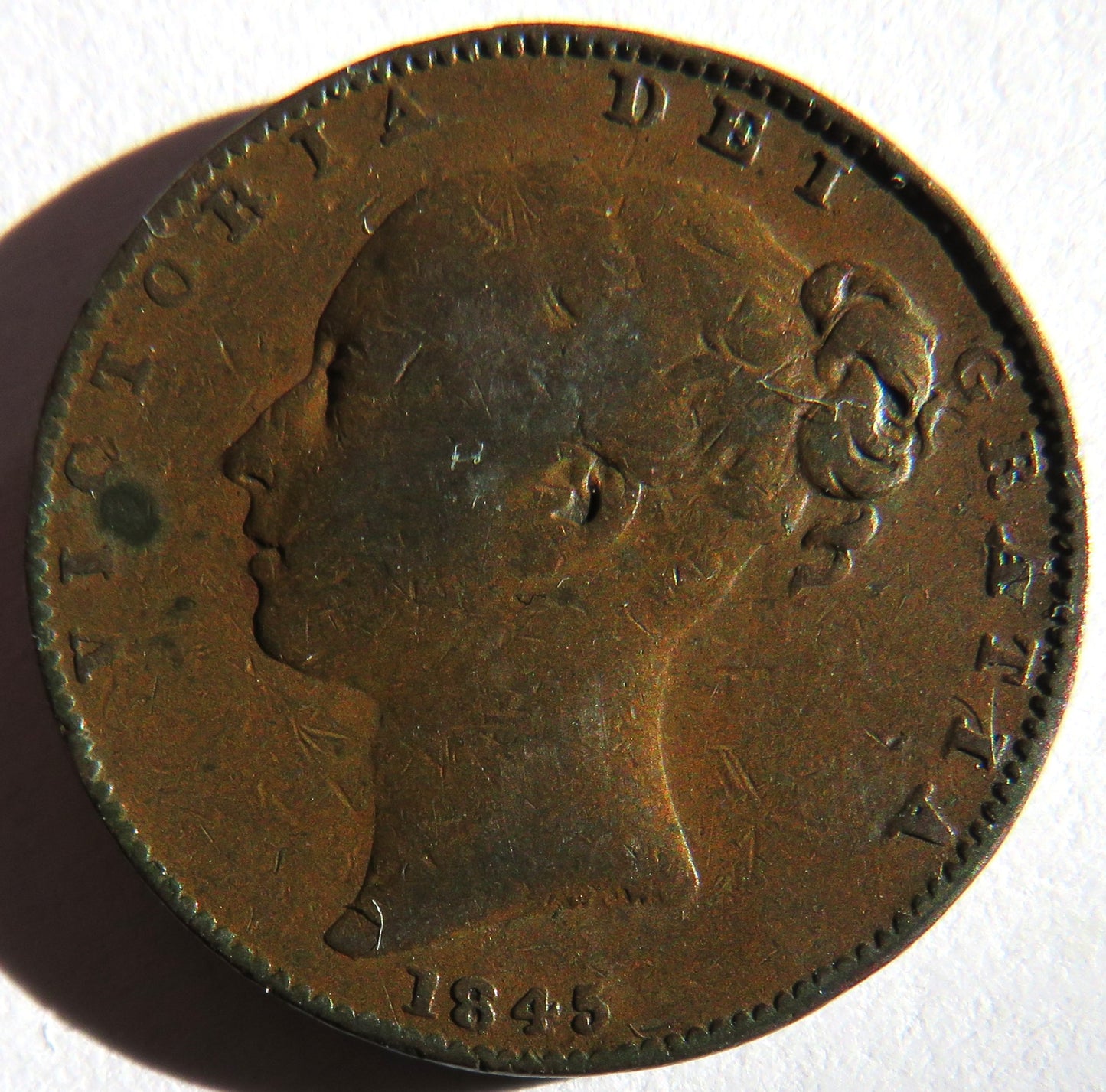 1845 Queen Victoria Young Head Farthing Coin - Great Britain
