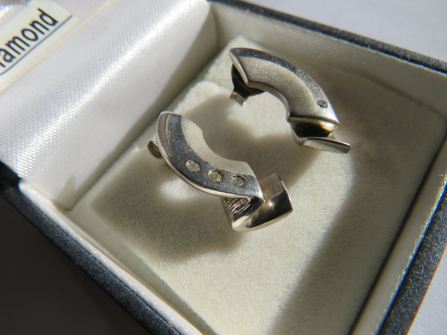 Stylish Ladies Sterling Silver & Diamond Boxed Earrings
