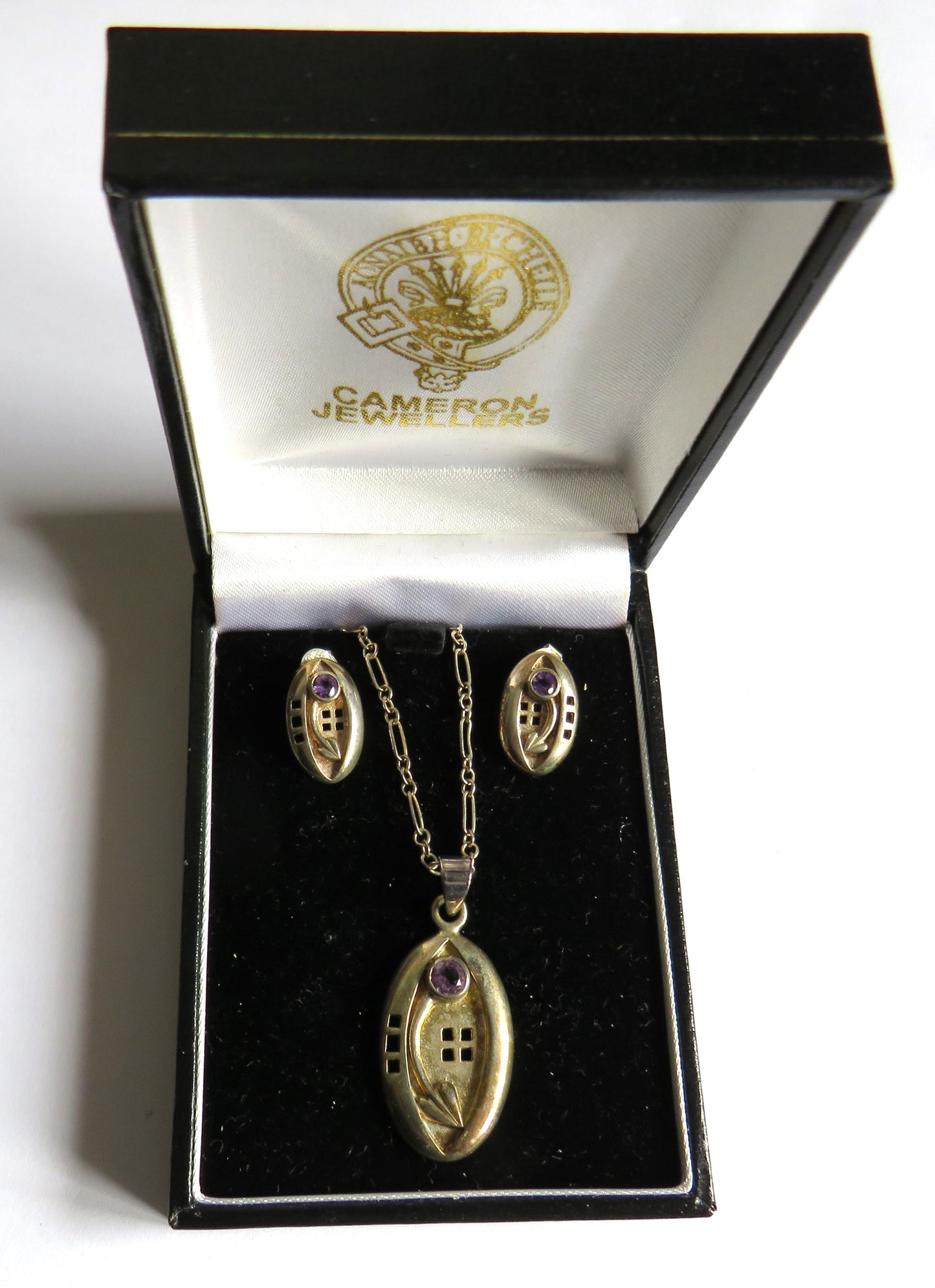 Sterling Silver Ladies Necklace, Pendant & Earrings In The Charles Rennie Mackintosh Style