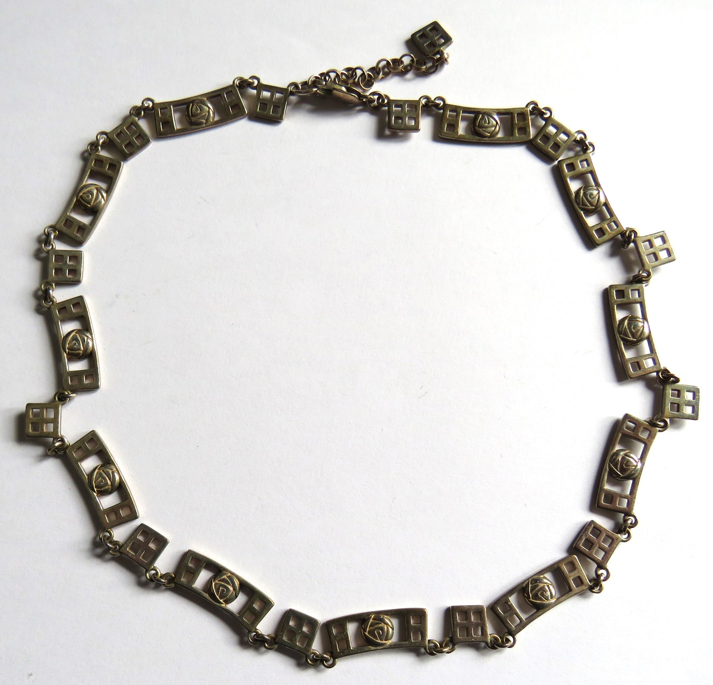 Sterling Silver Ladies Necklace In The Style of Charles Rennie Mackintosh