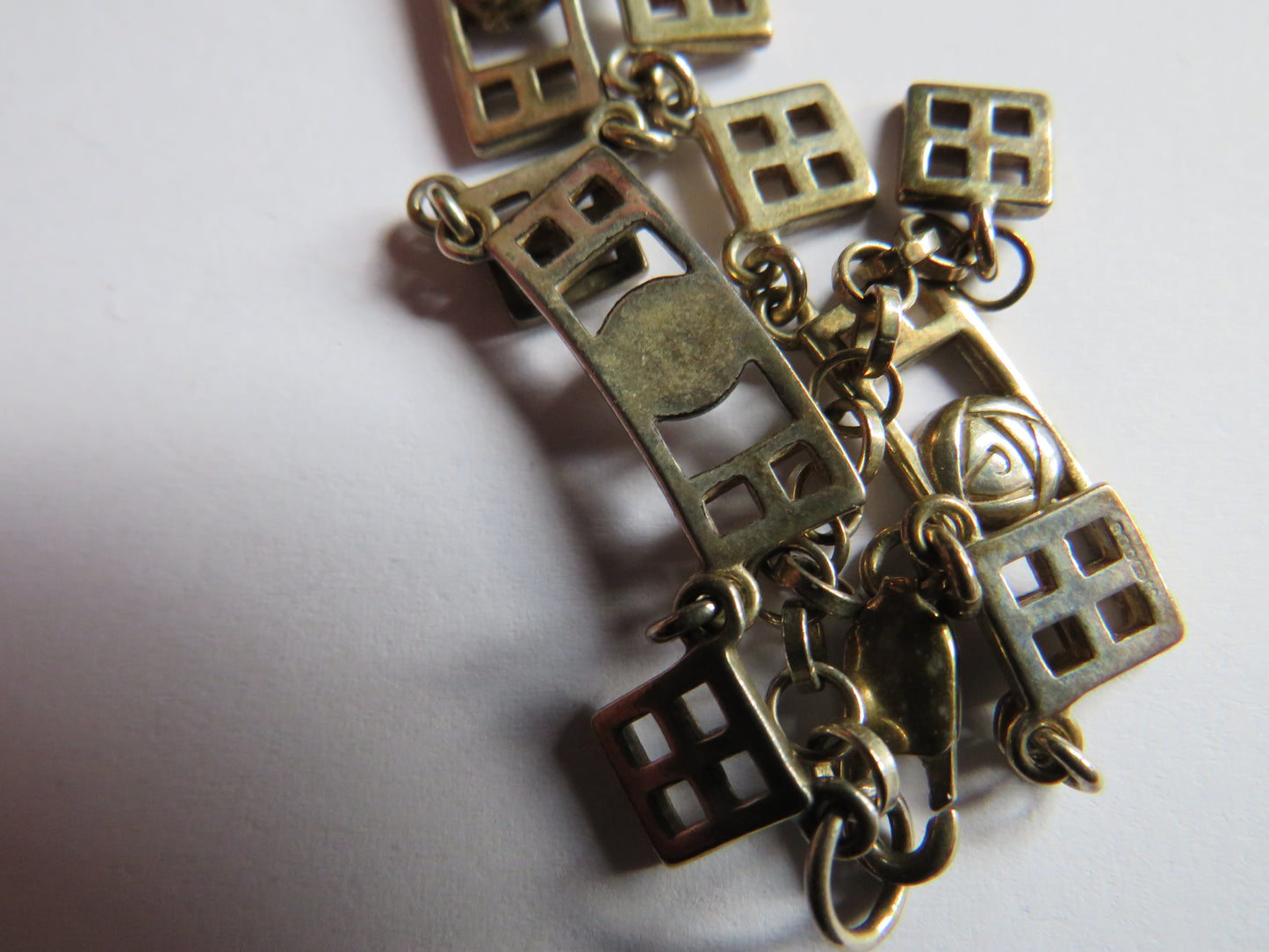 Sterling Silver Ladies Necklace In The Style of Charles Rennie Mackintosh