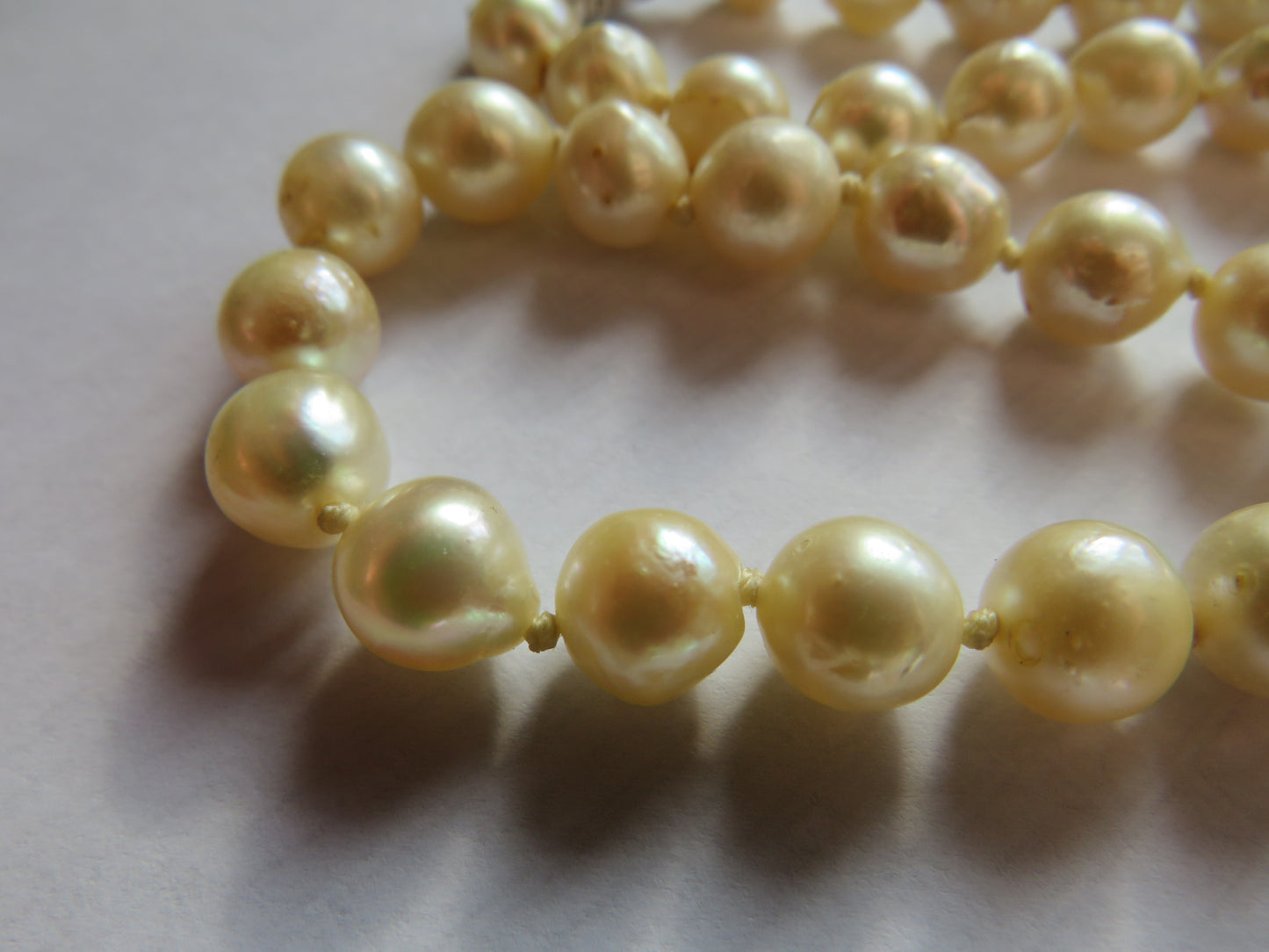 A Good Length Ladies Pearl Necklace With Silver & Marcasite Clasp 63 cm