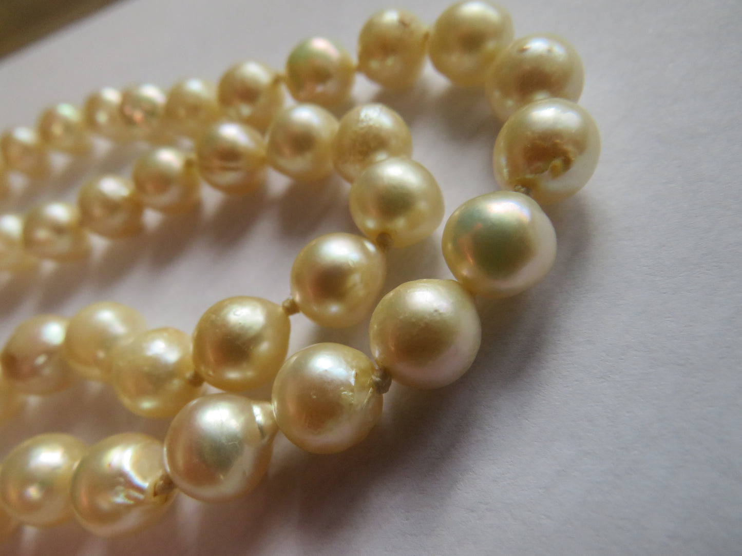 A Good Length Ladies Pearl Necklace With Silver & Marcasite Clasp 63 cm