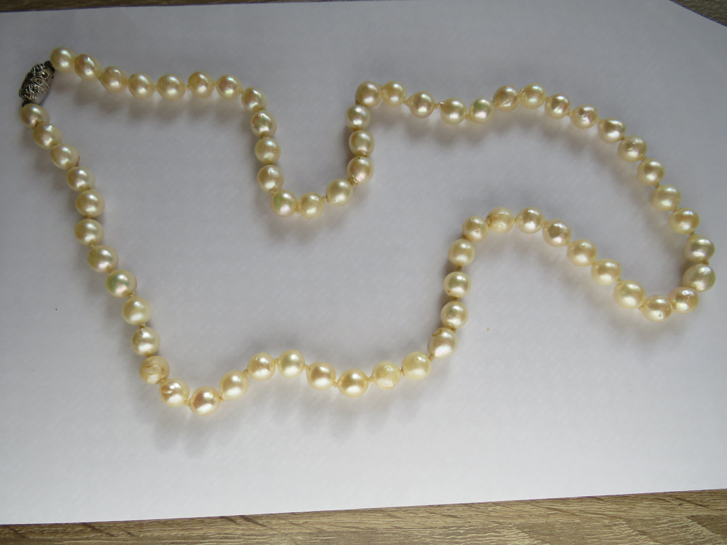 A Good Length Ladies Pearl Necklace With Silver & Marcasite Clasp 63 cm