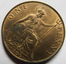 Load image into Gallery viewer, 1900 Queen Victoria One Penny Coin In High Grade - Great Britain
