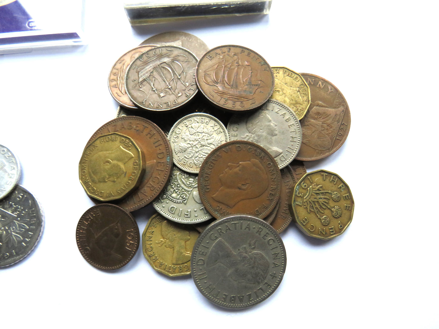 Coin Collector Starter Kit To Include 1951 Crown, Silver Threepence, Crowns Etc