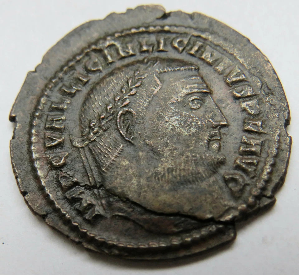 308-324 Licinius I Ae2 Roman Coin
