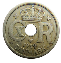 Load image into Gallery viewer, 1929 Denmark 25 Ore Coin
