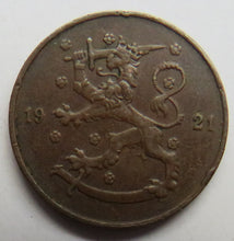 Load image into Gallery viewer, 1921 Finland 5 Pennia Coin
