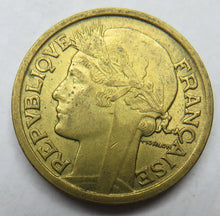 Load image into Gallery viewer, 1939 France 2 Francs Coin
