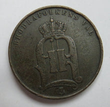 Load image into Gallery viewer, 1895 Sweden 5 Ore Coin
