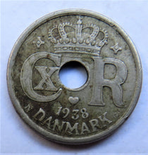 Load image into Gallery viewer, 1938 Denmark 10 Ore Coin
