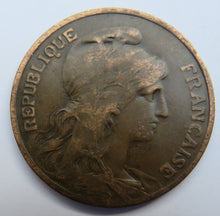 Load image into Gallery viewer, 1913 France 10 Centimes Coin
