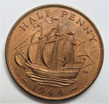 Load image into Gallery viewer, 1944 King George VI Halfpenny Coin Great Britain
