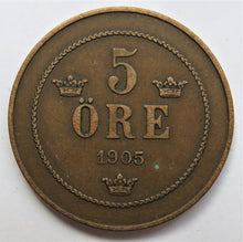 Load image into Gallery viewer, 1905 Sweden 5 Ore Coin
