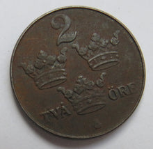 Load image into Gallery viewer, 1950 Sweden 2 Ore / Öre Coin
