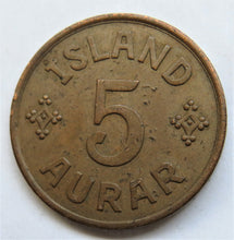 Load image into Gallery viewer, 1942 Iceland 5 Aurar Coin
