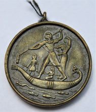 Load image into Gallery viewer, Vintage Egypt Tourist Medal
