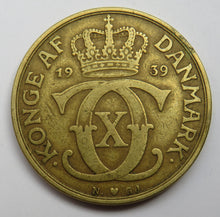 Load image into Gallery viewer, 1939 Denmark 2 Kroner Coin
