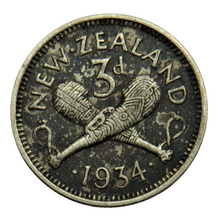 Load image into Gallery viewer, 1934 King George V New Zealand Threepence Coin
