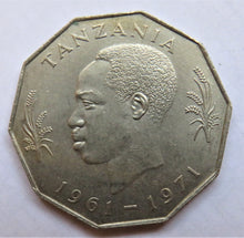 Load image into Gallery viewer, 1971 Tanzania 5 Shillingi Coin
