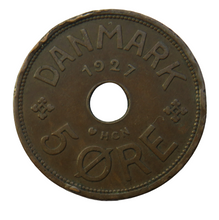 Load image into Gallery viewer, 1927 Denmark 5 Ore Coin
