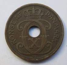 Load image into Gallery viewer, 1927 Denmark 5 Ore Coin
